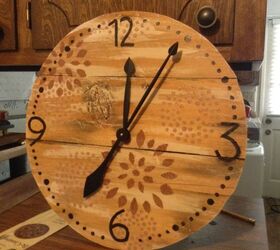 s 15 clock projects so you can stop checking your phone, A stenciled beauty