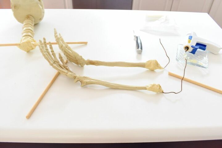 cantinero esqueleto de tamao natural para halloween