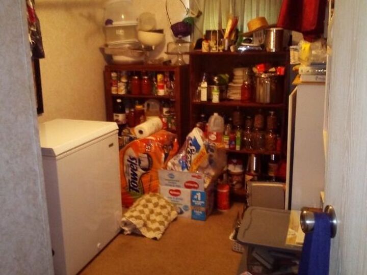 q i need a way to organize my food storage room