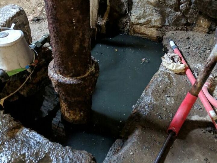 q how do i drain the basement sewer backed up