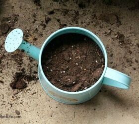 make a watering can planter