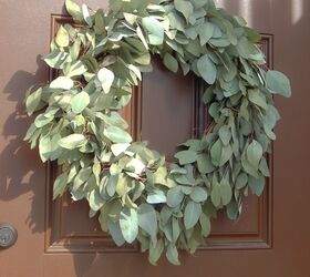 11 fresh eucalyptus decor ideas for your home, Eucalyptus Wreath