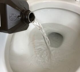 A weary mom pours hydrogen peroxide into her toilet for the simplest trick