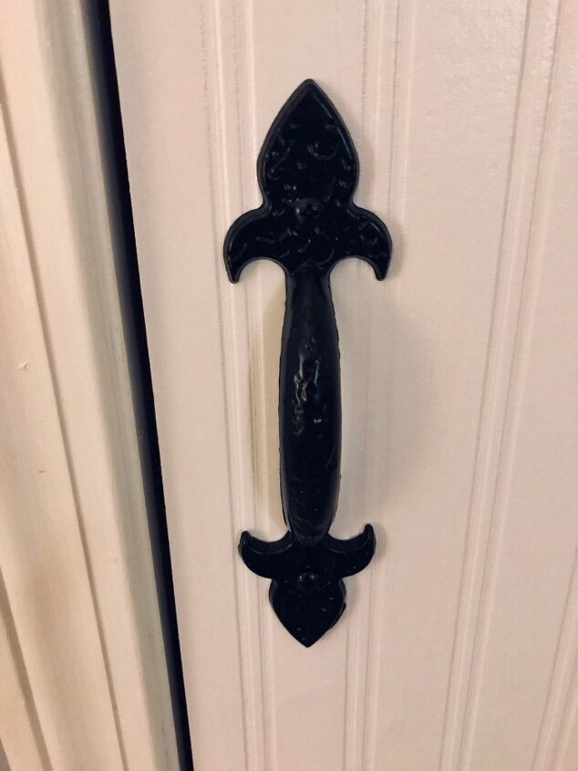 closet doors makeover