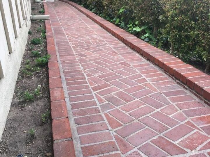 q how do i create a succulent garden in a narrow space