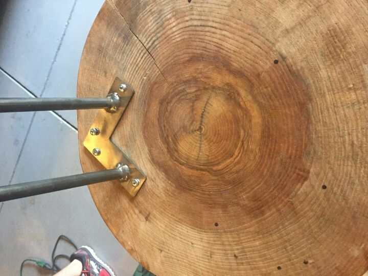 diy mesa auxiliar de madera stump