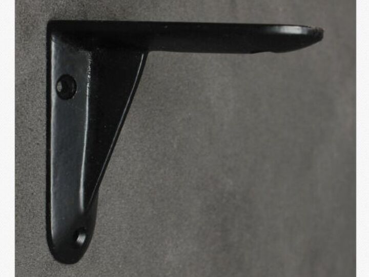 q where can i find brackets like these