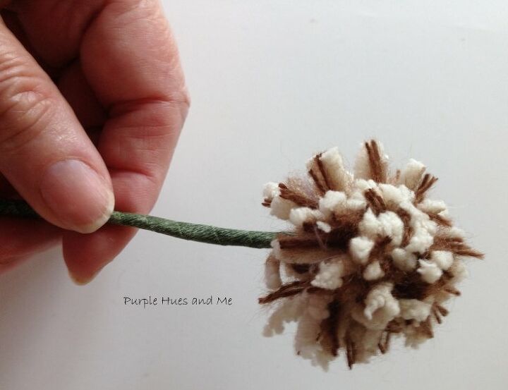 flor de yute prpura en forma de cuchara