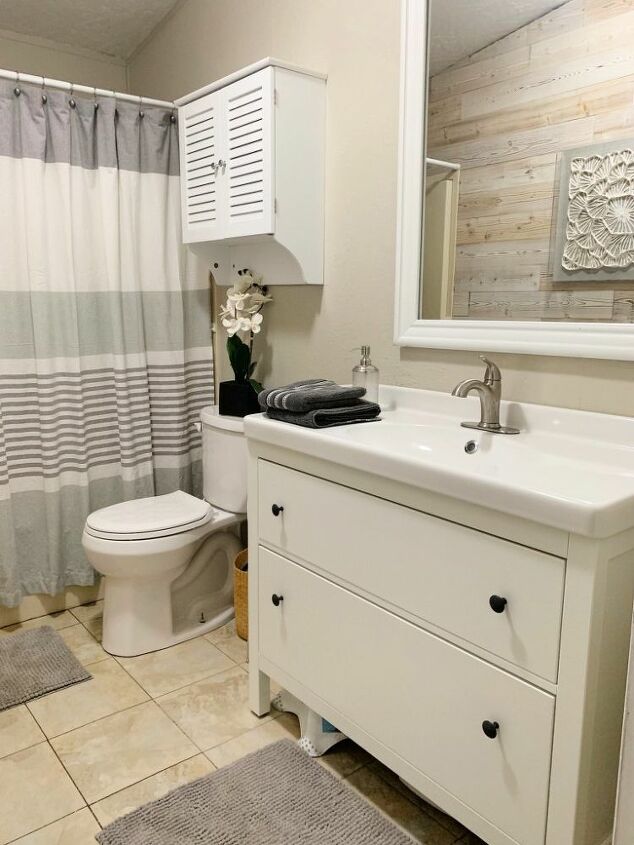 small bathroom makeover on a budget