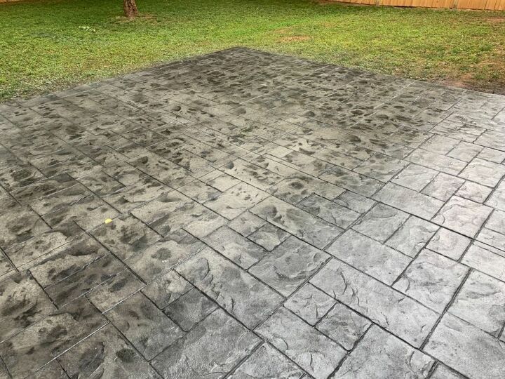 q correct black spots on stamped concrete