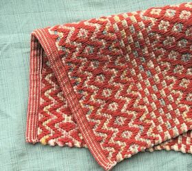 Cut up an old rug for this cute decor idea you can use anywhere