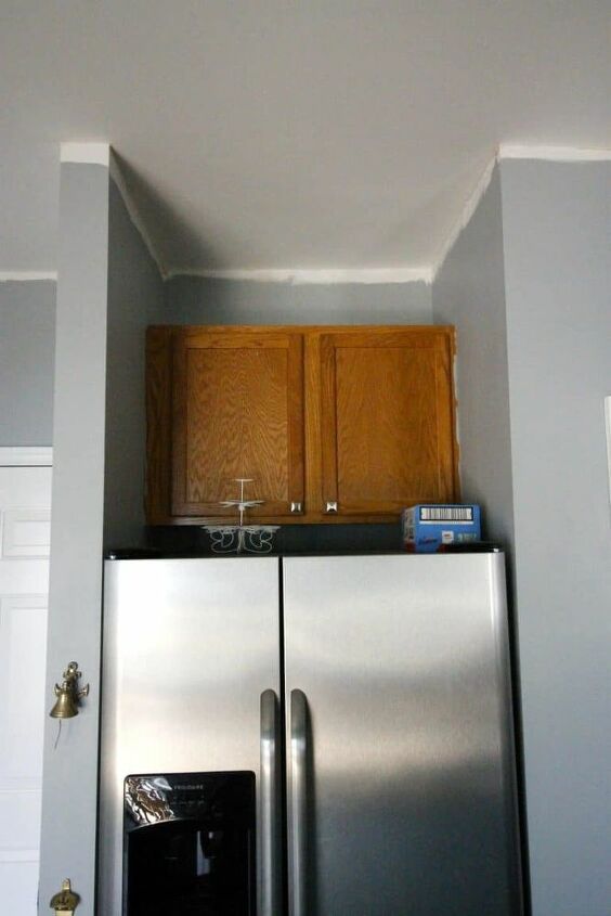 como atualizar o armrio acima da geladeira
