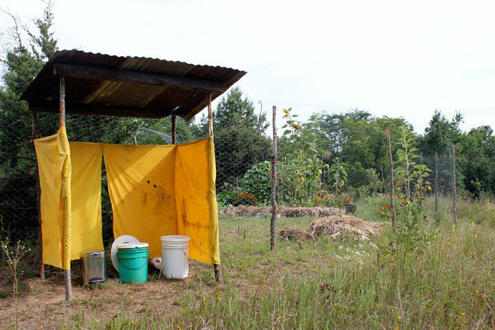 15 helpful homestead tips and tricks to make the most of your yard, Homestead Compost Heap