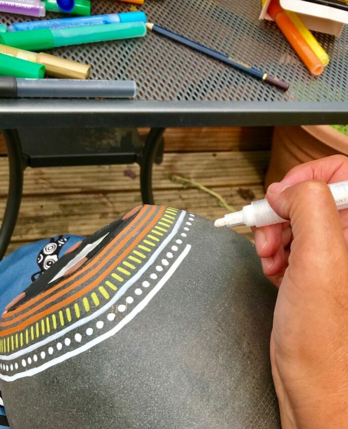 how to create a tribal look planter with paint pens, Adding lines dots and pattern to pot