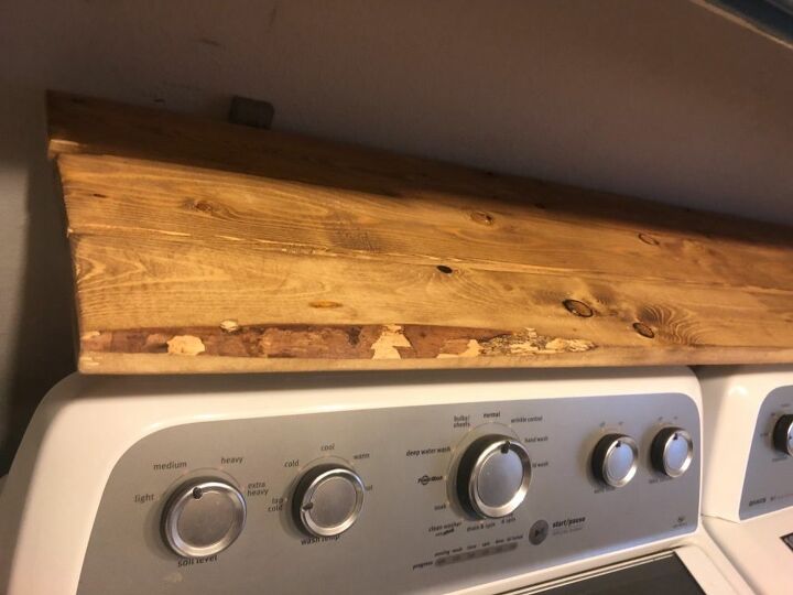 five little items makes a wonderful shelf