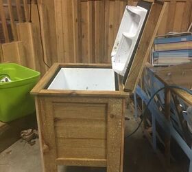 refrigerator ice chest