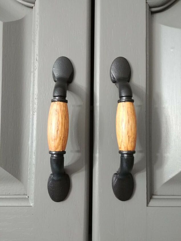 giving old cabinet handles a makeover, and the handles after