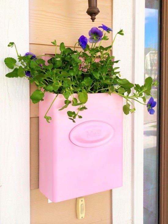 repurposed mailbox planter