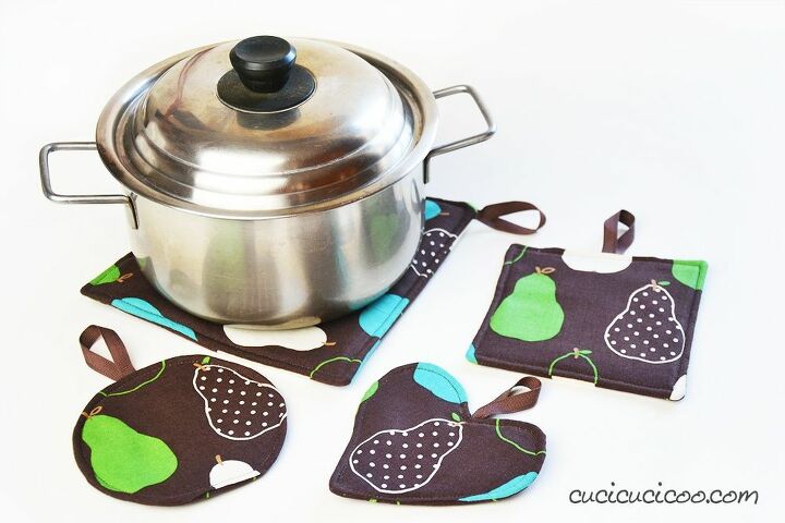 quick recycled potholders for beginner sewists