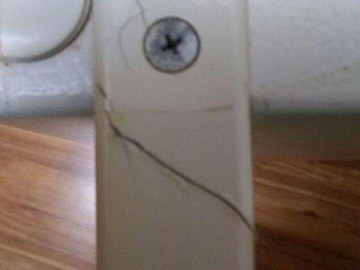 q how to repair refrigerator handle