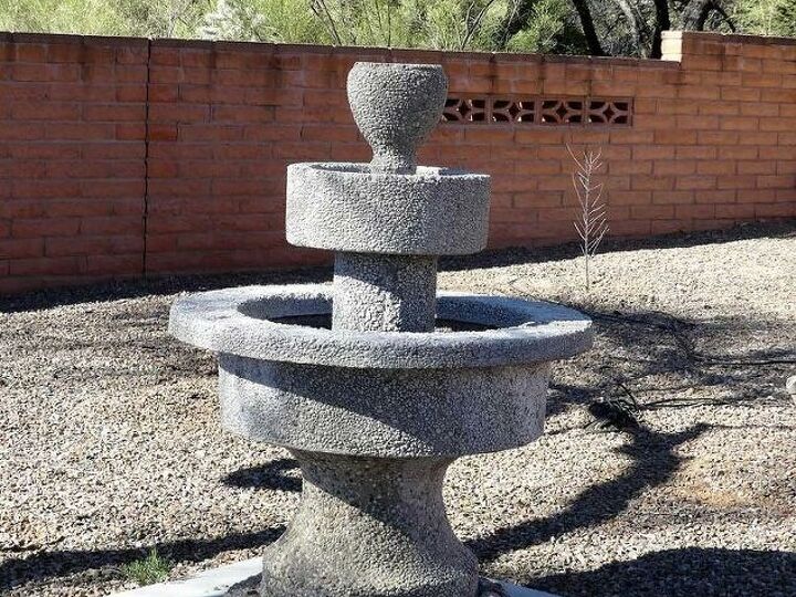 q need help with this rough concrete fountain