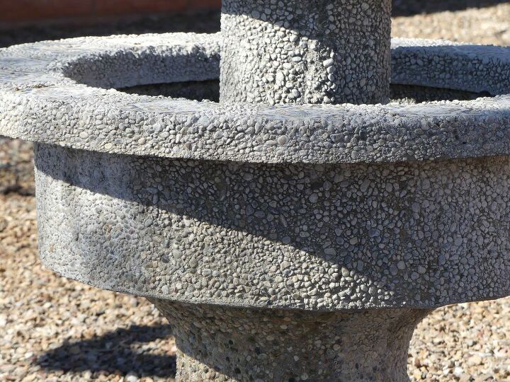 q need help with this rough concrete fountain