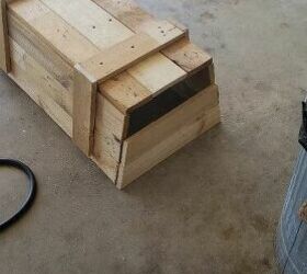 how to build a pallet planter box