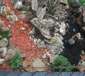 how to paint your backyard with color mulch