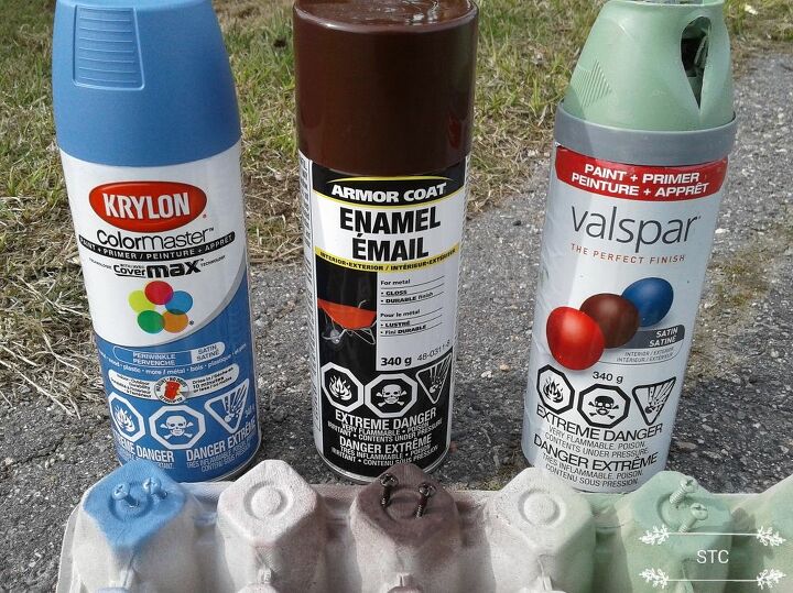 mudroom bench makeover, Spray Painting Screws