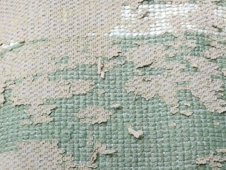 q can this problem with the back of throw rugs be prevented