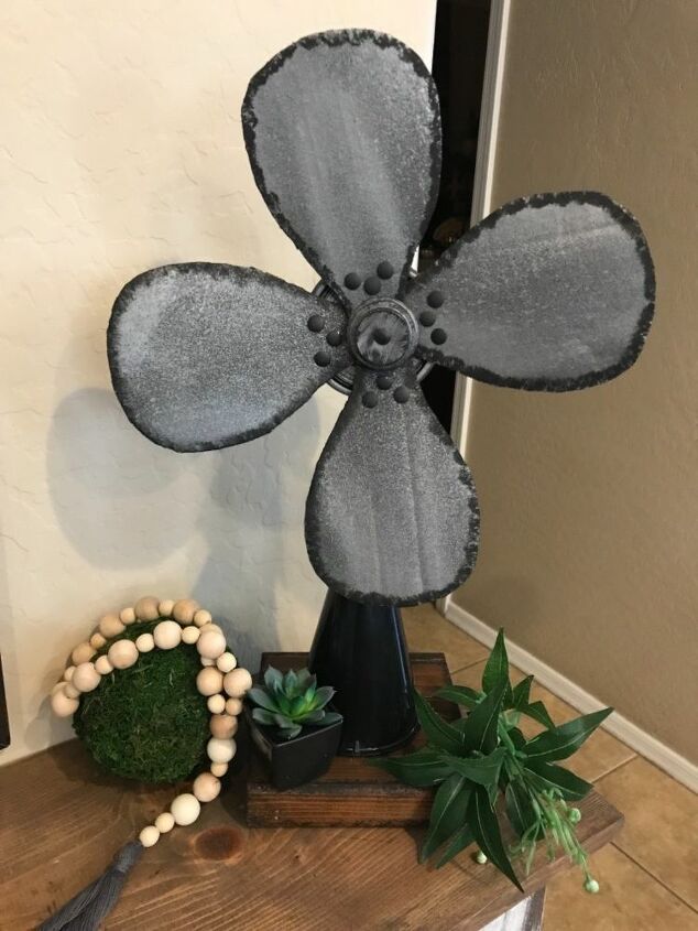 how to make a farmhouse fan with dollar store supplies