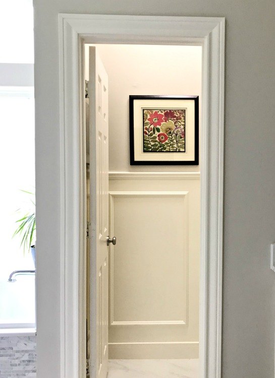 diy traditional chair rail picture frame wainscoting
