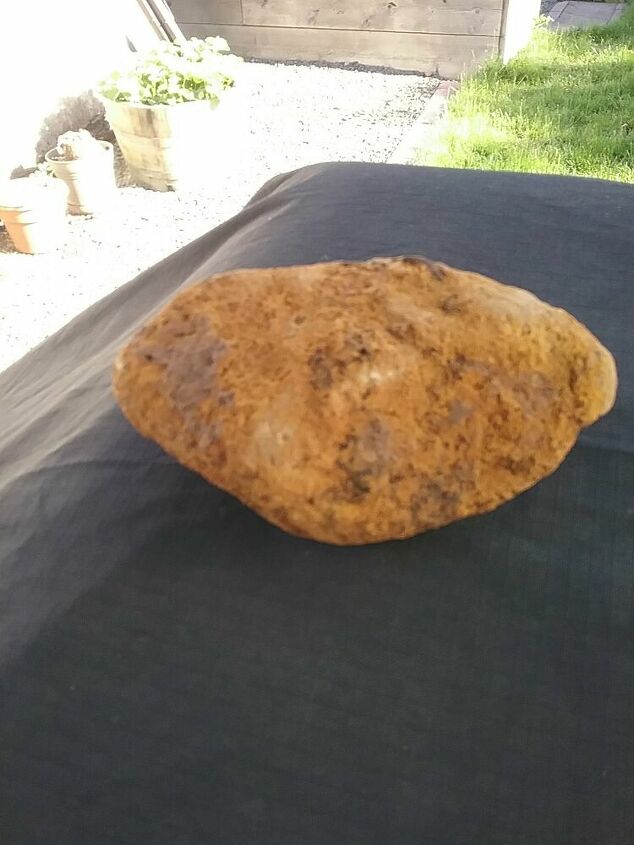 how do you remove rust from rock