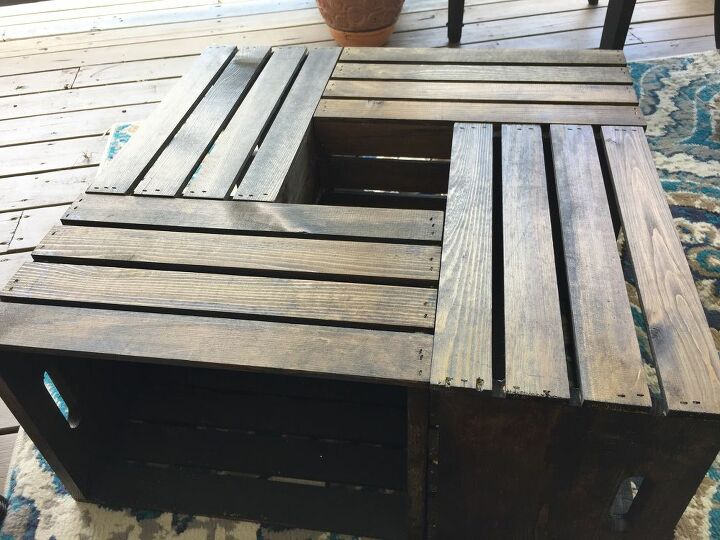 wooden crate table, Crates are attached to each other