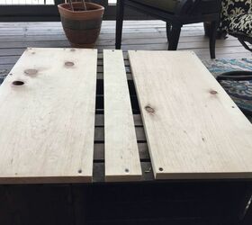 wooden crate table, Stabilizing the table