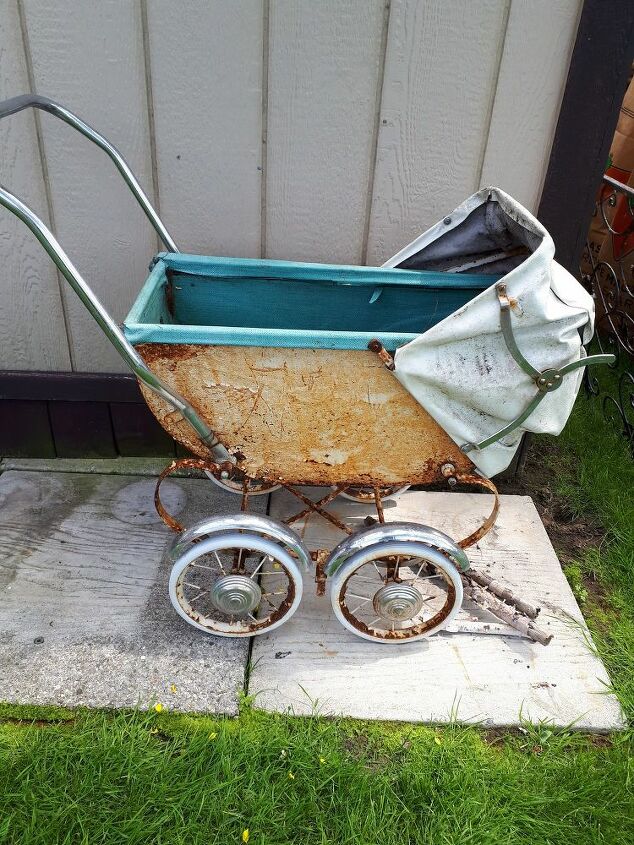 baby buggy planter