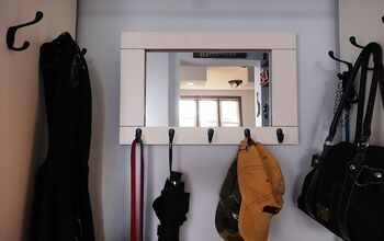 DIY Entryway Mirror With Hooks