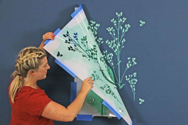 hack de papel pintado de diseo de 250 dlares con una plantilla de pared de 39 dlares