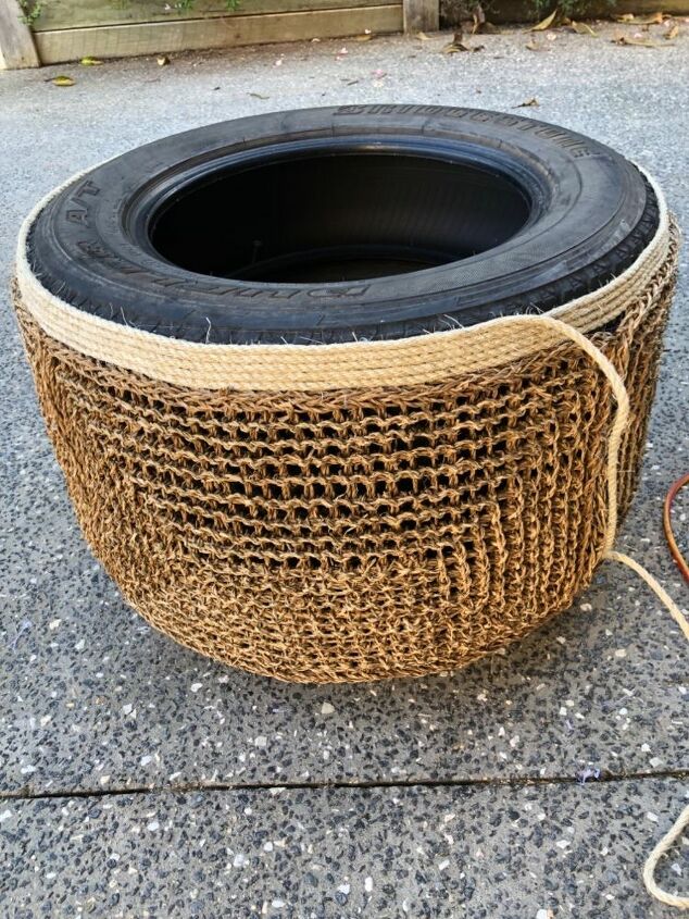 seagrass tyre table, Add Rope