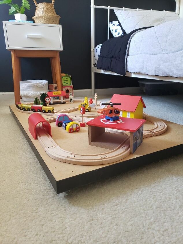 diy trundle train table
