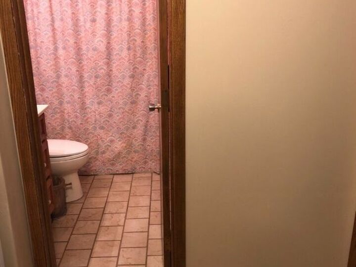 q can i use a barn door on a bathroom