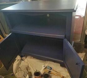 bland to grand tv stand, 1 Coat China Blue