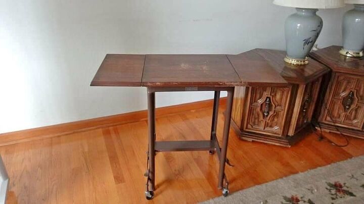q vintage typing table