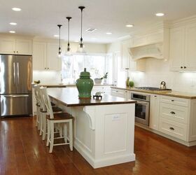 Remodelación completa de la cocina con gabinetes personalizados y