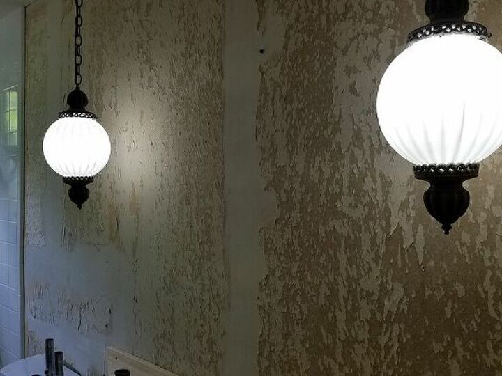 q wallpaper peel stick or paste