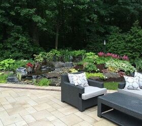 Patio trasero y proyecto PONdless Waterfall en MAMARONECK, NY | Hometalk