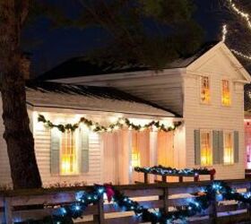 5 handy tips to hanging christmas lights outside plus storage ideas