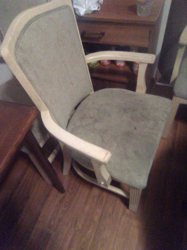 q can i paint my chairs