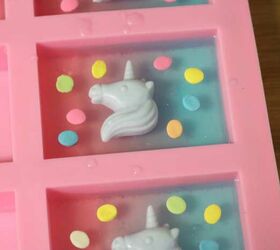 unicorn melt and pour soap