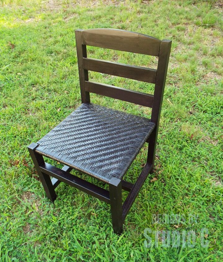 construir uma cadeira com um assento tecido